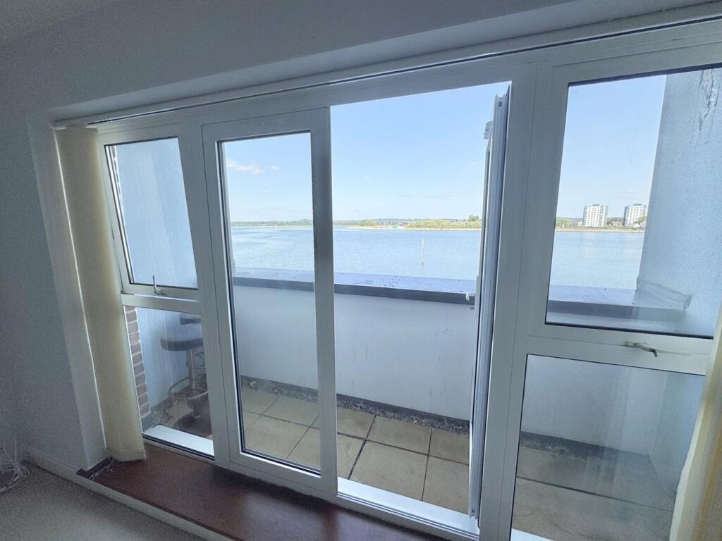 Apartment in Poole, Sterte - View 3