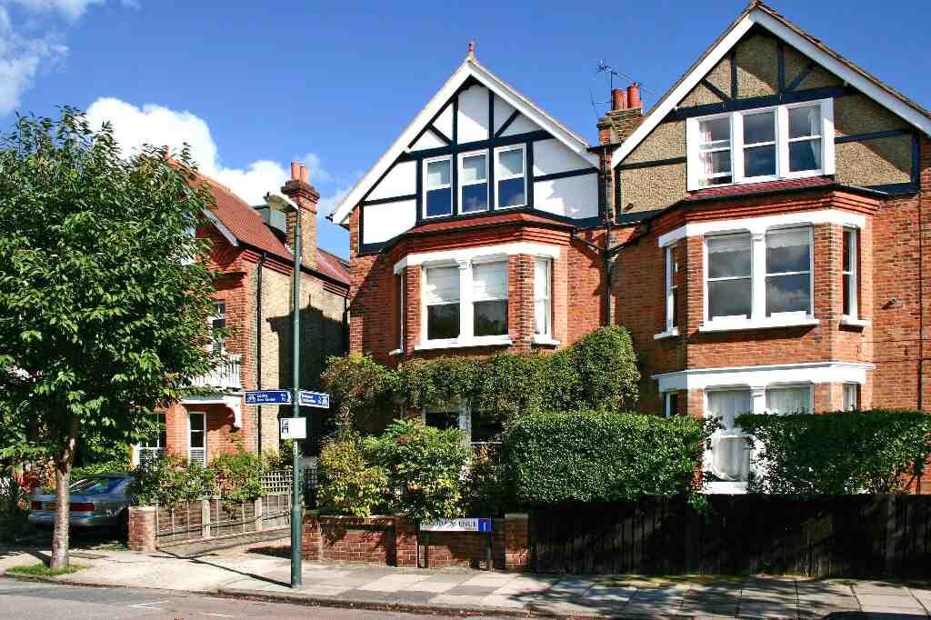 Main image of property: Pagoda Avenue, 
North Sheen, TW9