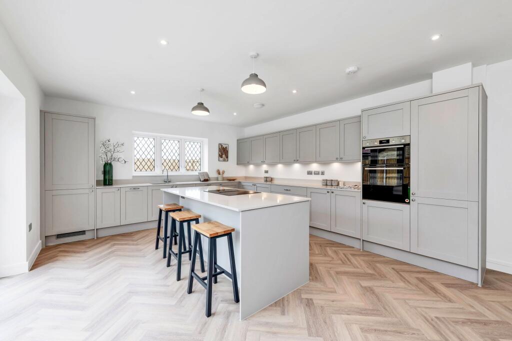 House in Milton Keynes - View 5