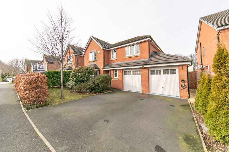 Main image of property: No. 4 Bishops Close, Poulton-le-Fylde, Lancs FY6 7GF