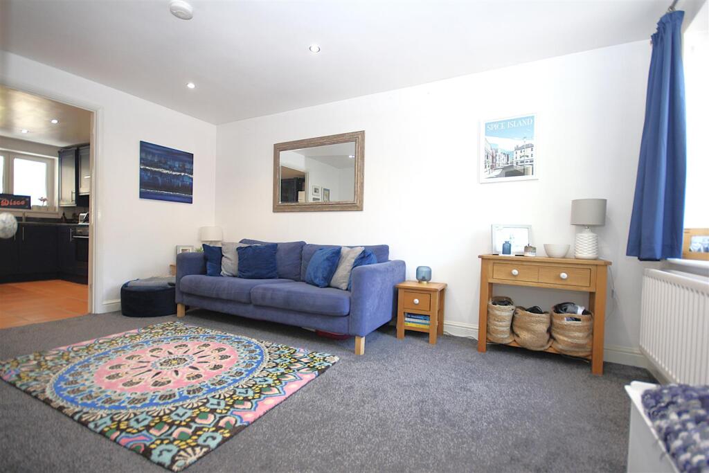 House in Whiteley, Titchfield Park - View 3