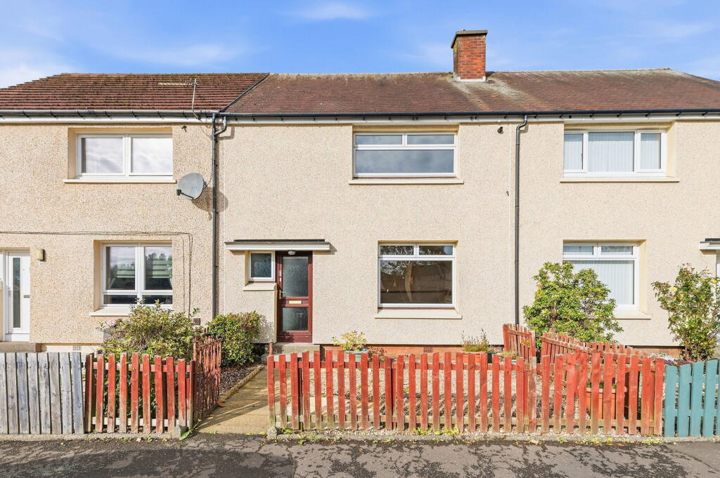 Main image of property: 47 Kincardine Road, Carronshore, FK2 8AE