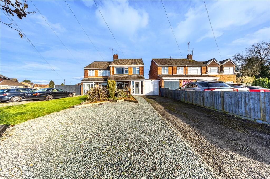 Main image of property: Atholl Crescent, Nuneaton, Warwickshire, CV10