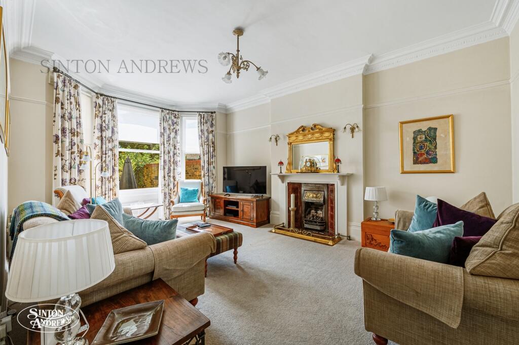 House in London - View 5