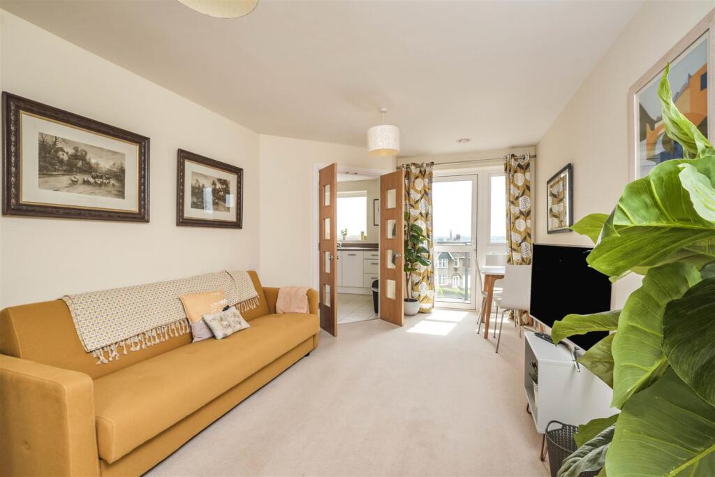 Main image of property: Wardington Court, Welford Road, Northampton