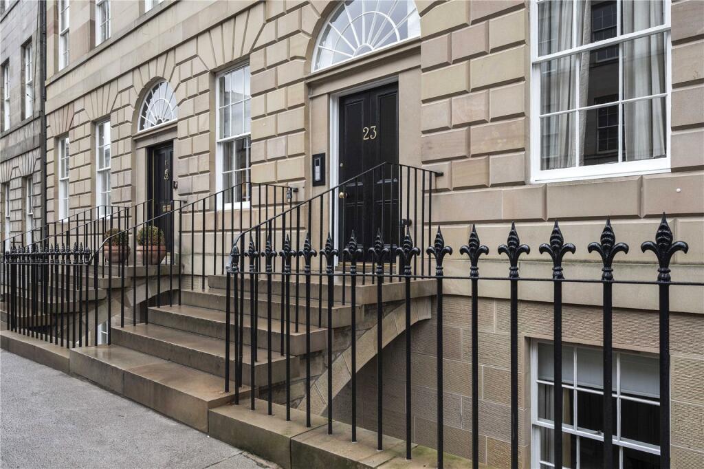 Main image of property: Clarence Street, Stockbridge, Edinburgh, EH3