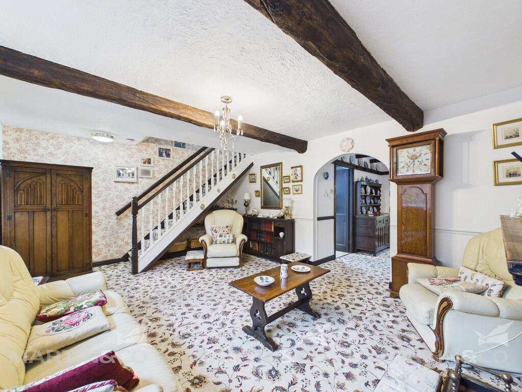 House in Doncaster, Norton - View 5