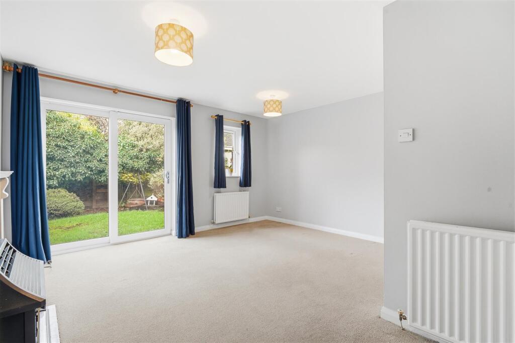 Additional image 7 of Ridgewood Close, Baildon, Shipley