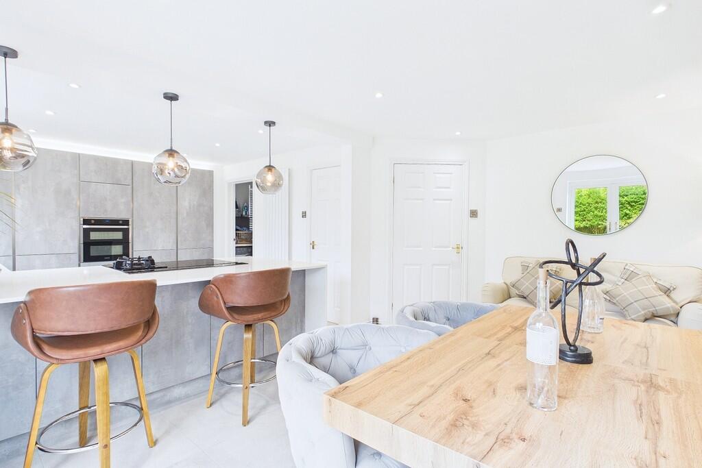 House in Warwick - View 4