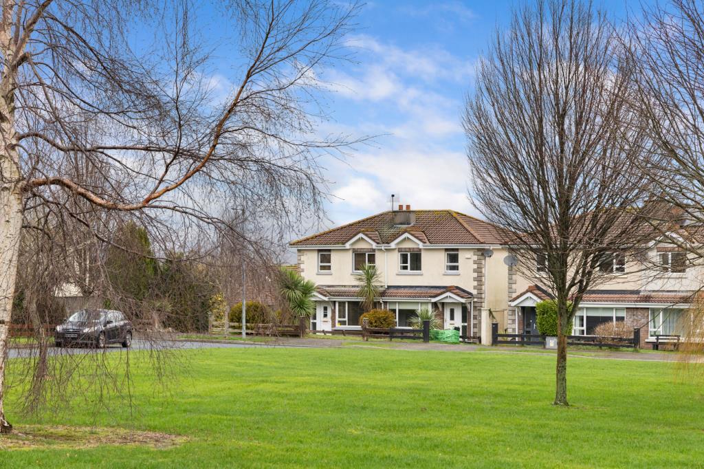 Main image of property: 91 Pebble Bay, Wicklow Town, Co Wicklow, A67 F212