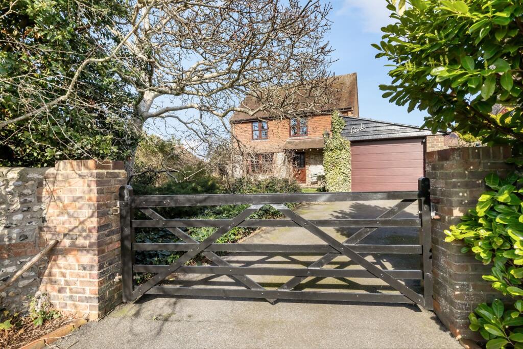 Main image of property: St Nicholas Lane, Shoreham