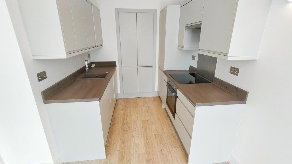 Main image of property: Station Parade, LETCHWORTH GARDEN CITY