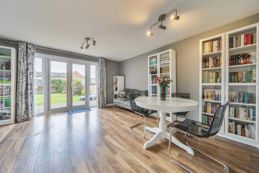 44, Westcott Road, Kidderminster photo 4