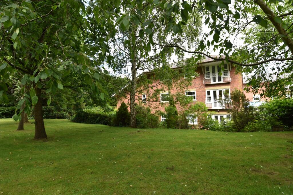 Main image of property: Worcester Road, Droitwich, Worcestershire, WR9
