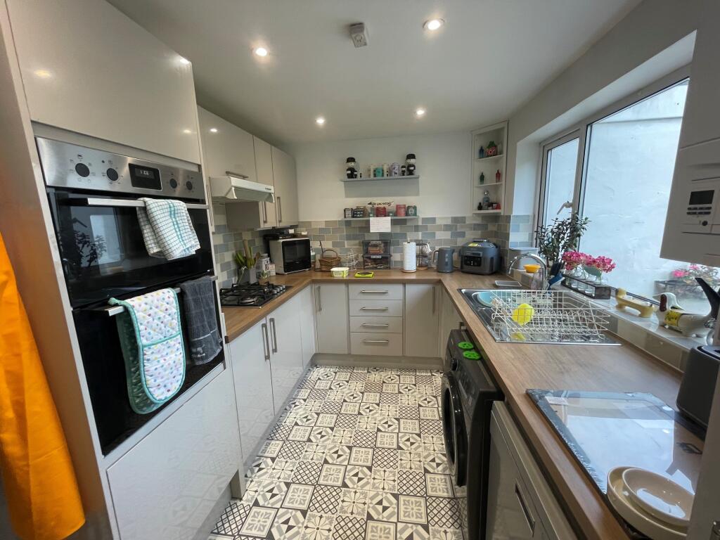 House in Ryde, Pelhamfield - More