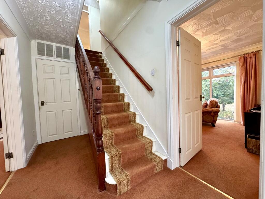 House in Merthyr Tydfil, Pant - View 4