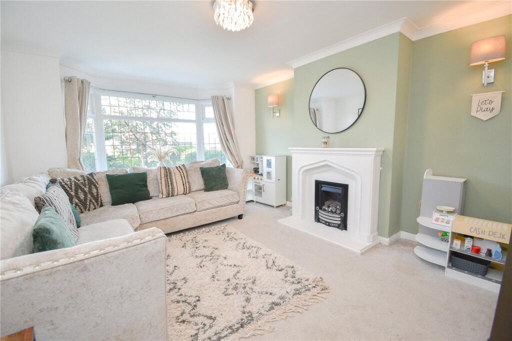 House in Pensby, Liverpool City Region - View 3
