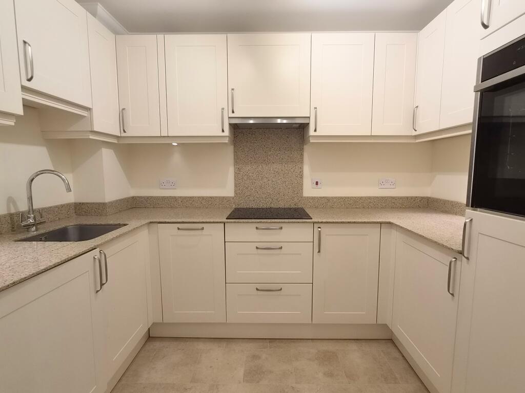 Wiltshire Road, Wokingham - View 5