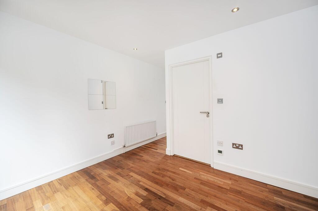 Apartment in London, Shoreditch - View 4