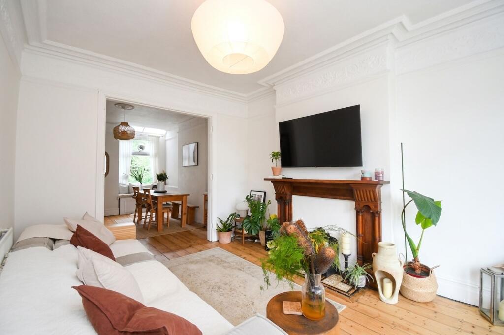 Barton Lane, Eccles, M30 - View 2