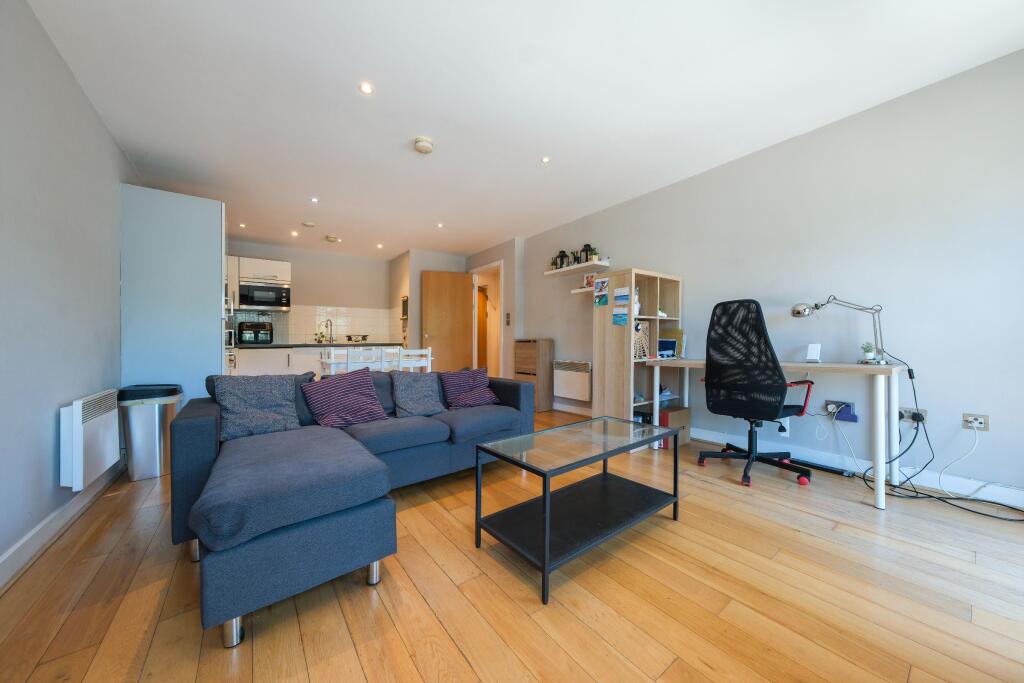 Main image of property: Central Quay North, Broad Quay, Bristol