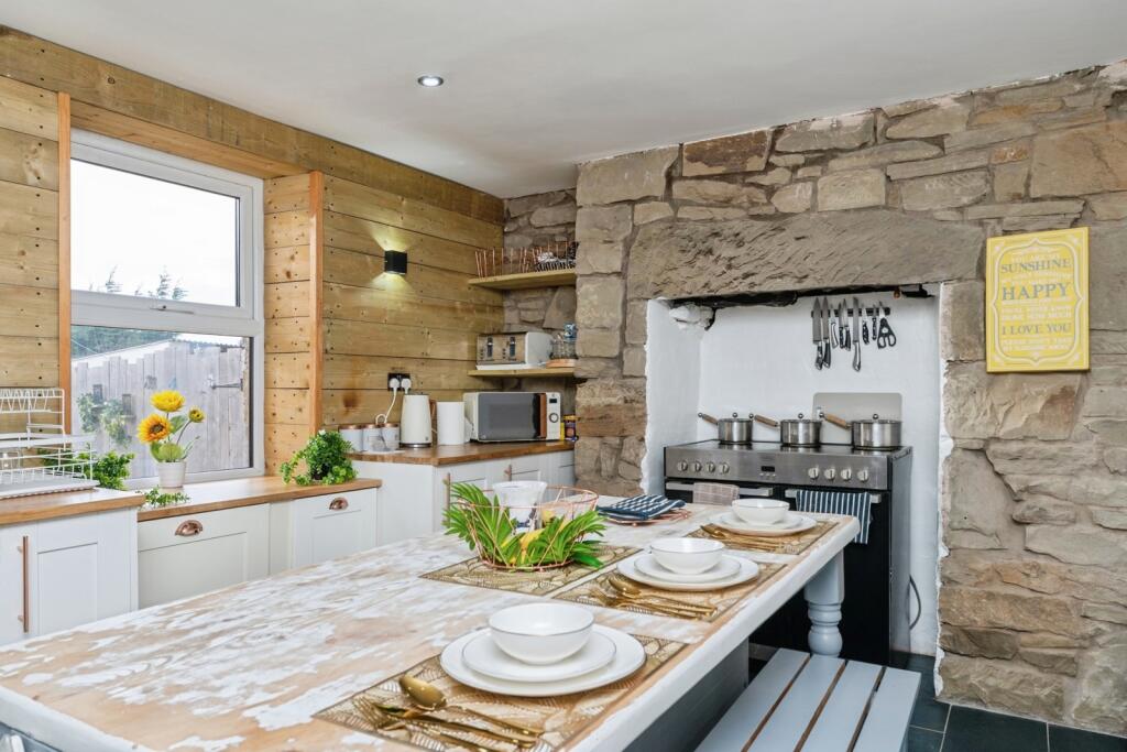 Penyffordd, Holywell, Flintshire, CH8 photo 4