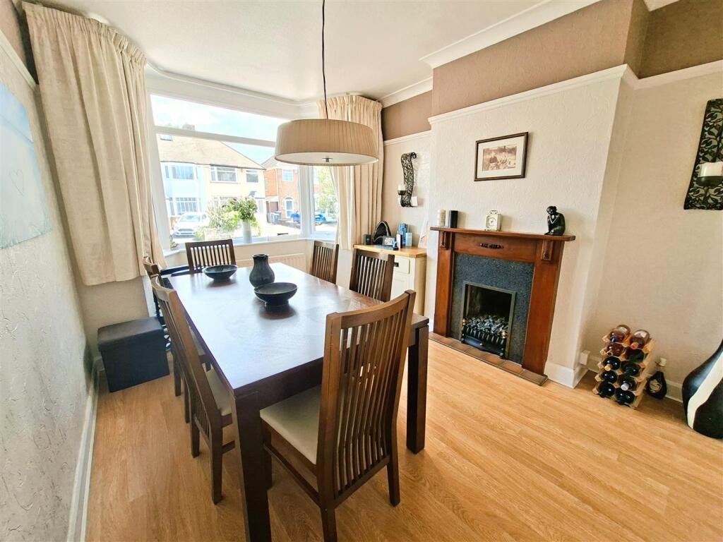 House in Birmingham, Lyndon Green - View 2