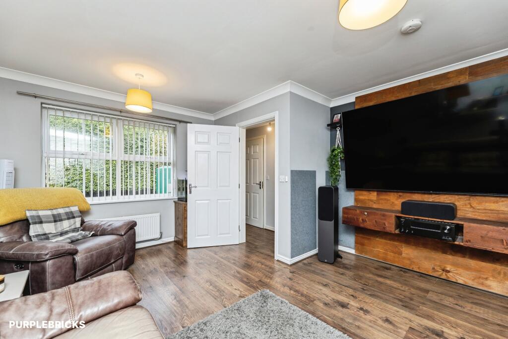 House in York - View 3
