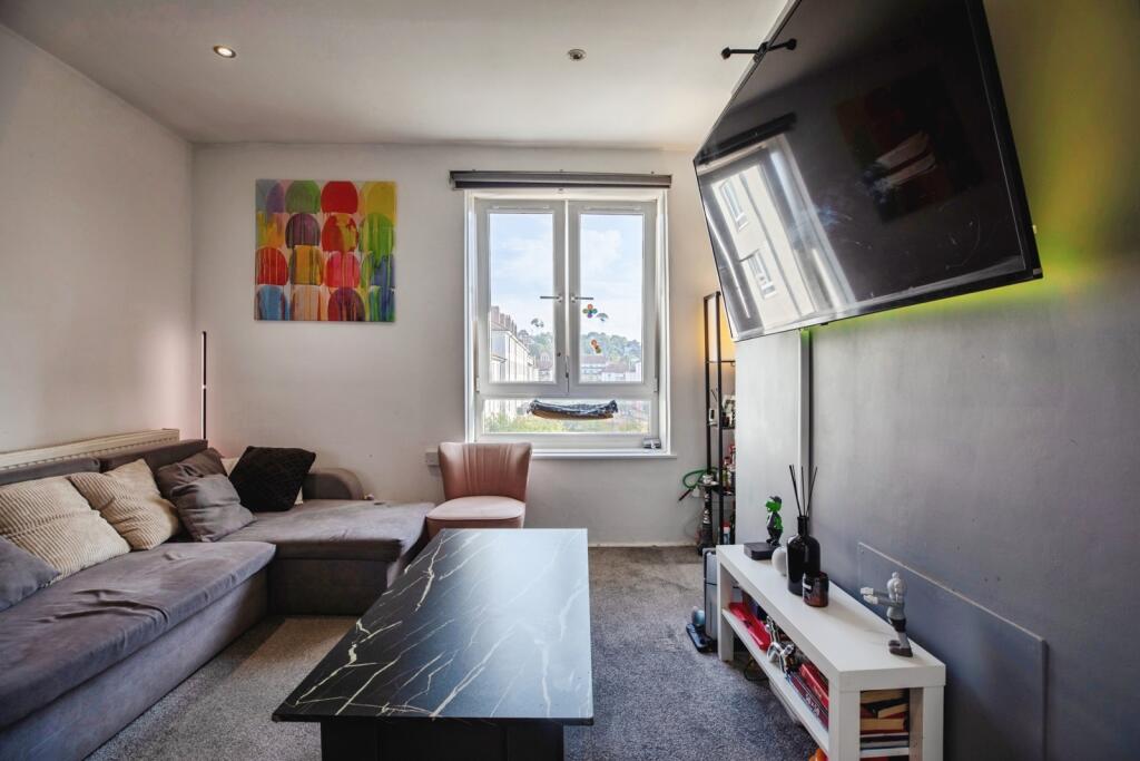 Apartment in London, Royal Borough of Greenwich - View 3