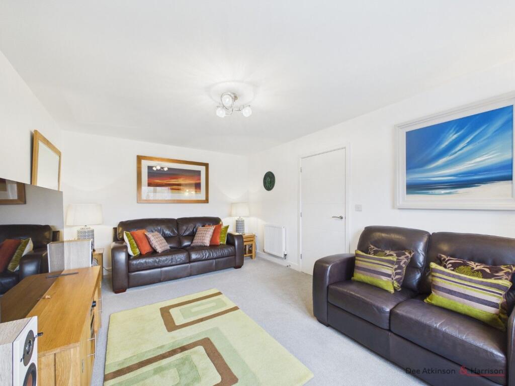 House in Driffield, East Riding of Yorkshire - More