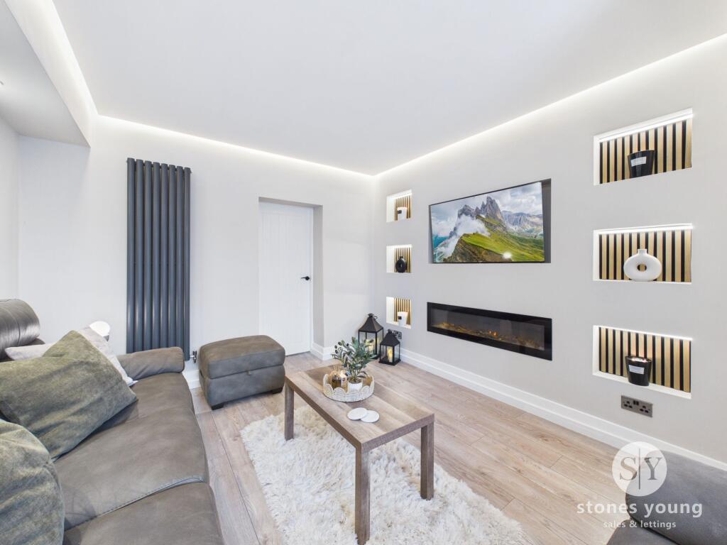 House in Hyndburn, Knuzden - View 2