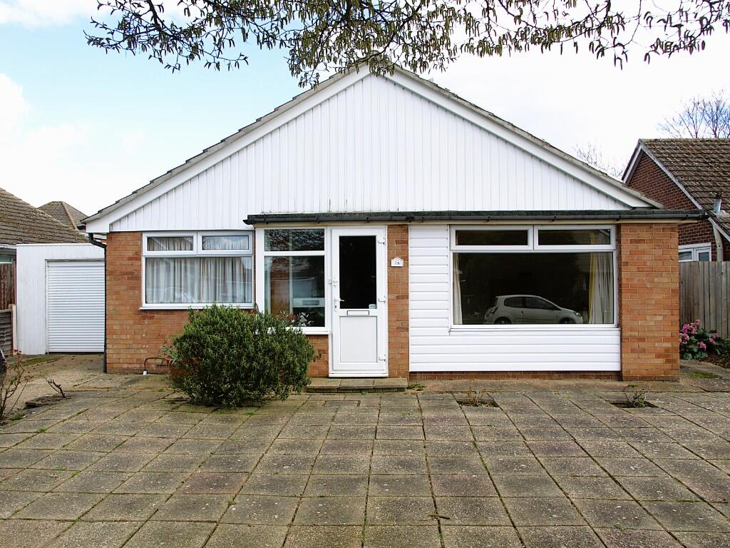 Main image of property: Templewood Road, Colchester, Essex, CO4