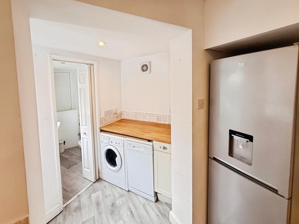 House in Wellingborough, Hatton Park - View 4