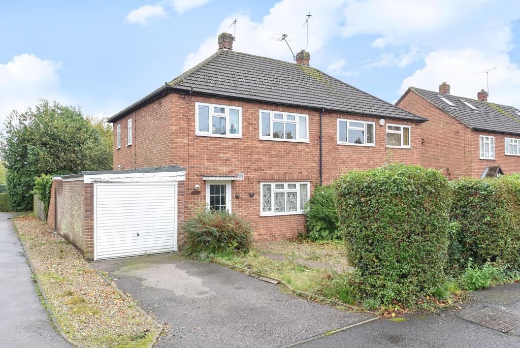 Main image of property: The Meadows, Amersham, HP7