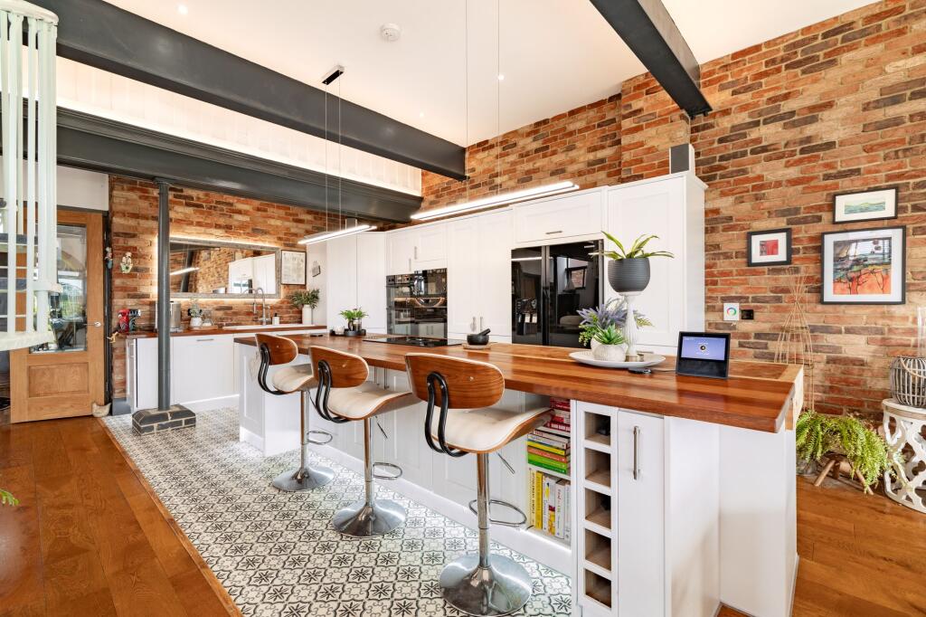 House in Milton Keynes - More