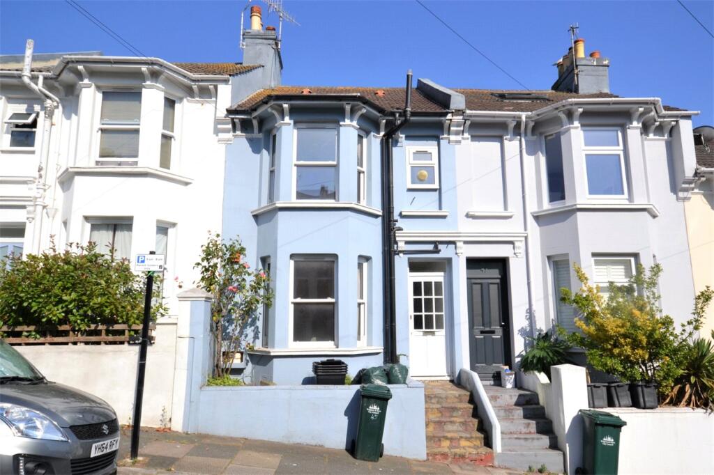 5-bed terraced on Crescent Road, Brighton, BN2, £500,000