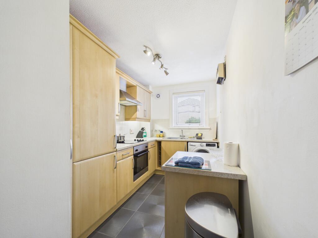 Apartment in Motherwell - View 5