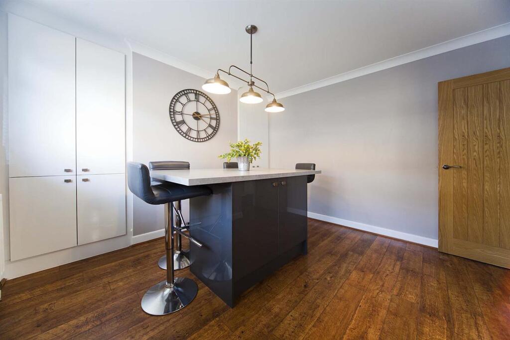 House in Stockton-on-Tees - More
