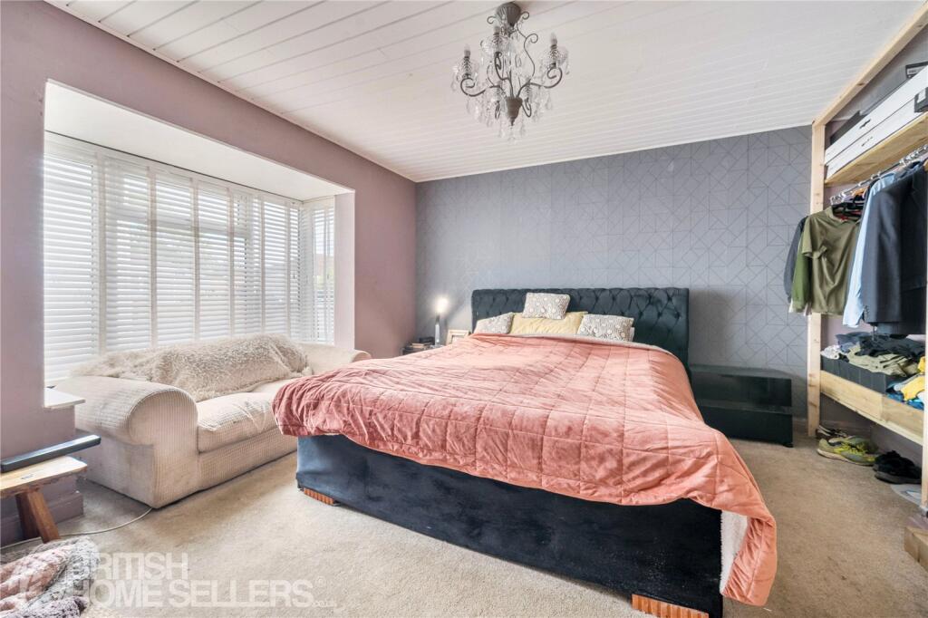 House in East Lindsey, Mablethorpe and Sutton - More