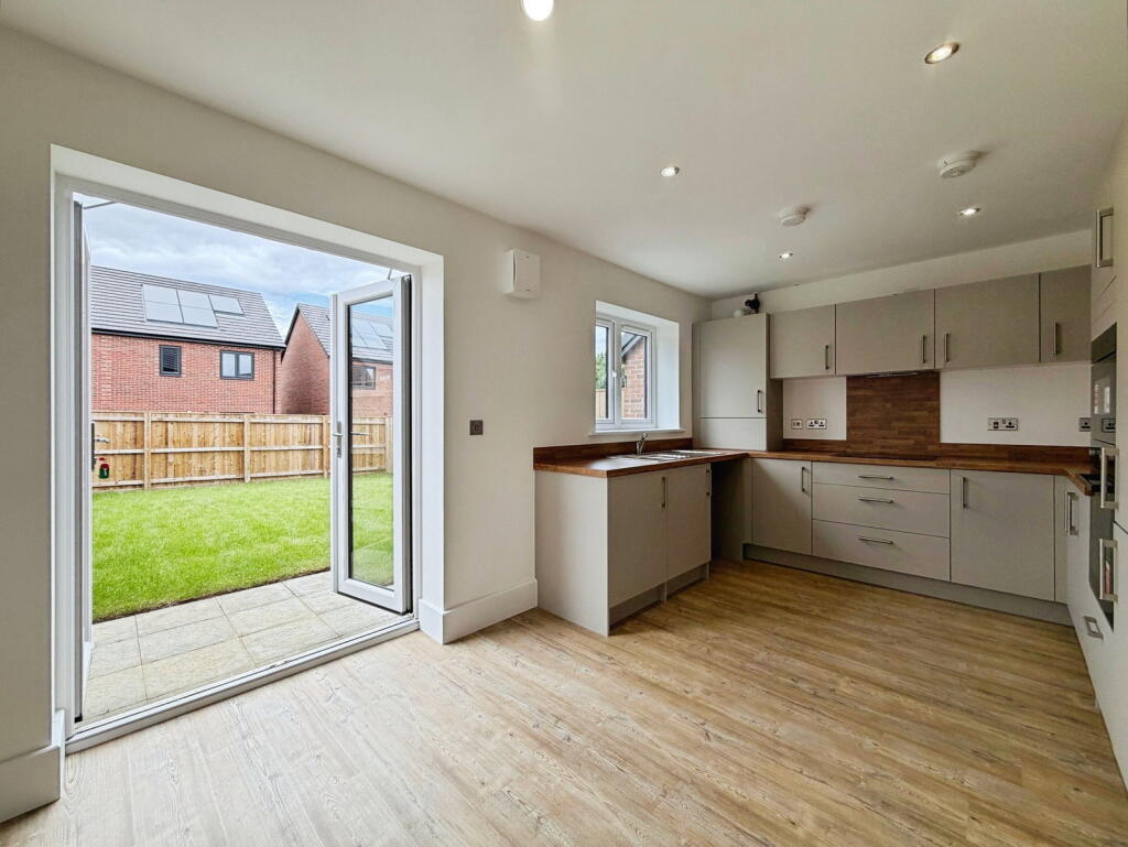 House in Newcastle upon Tyne - View 2