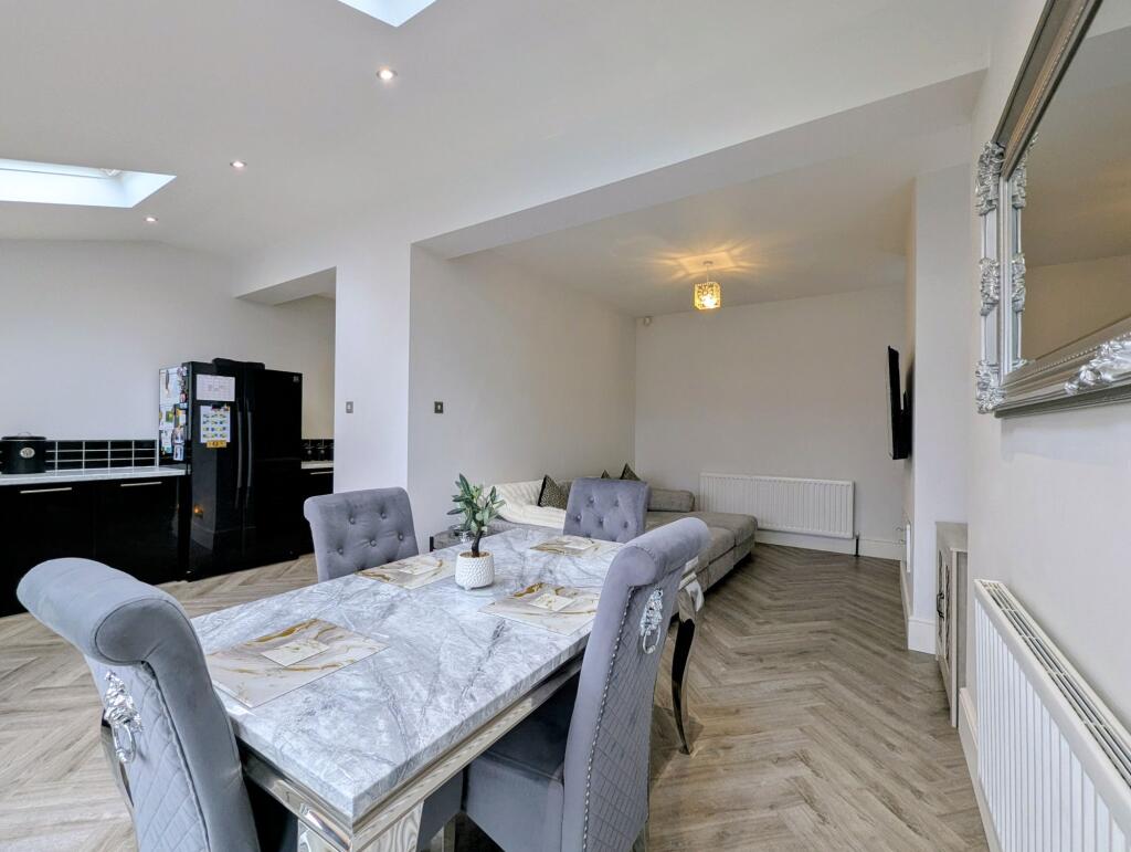 House in Newcastle upon Tyne - View 3
