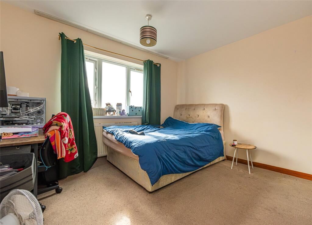 Apartment in London, New Southgate - View 5