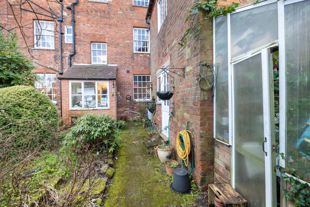 South Street, Ashby-De-La-Zouch, LE65 photo 2