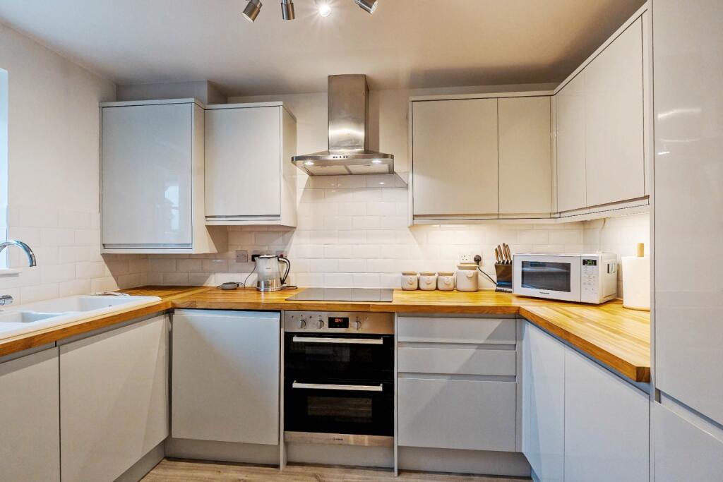 Nottingham Close, Ampthill photo 2