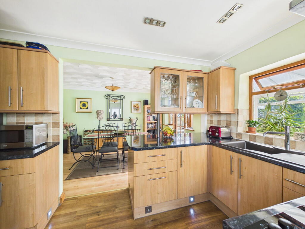 House in Worthing, West Sussex - View 5