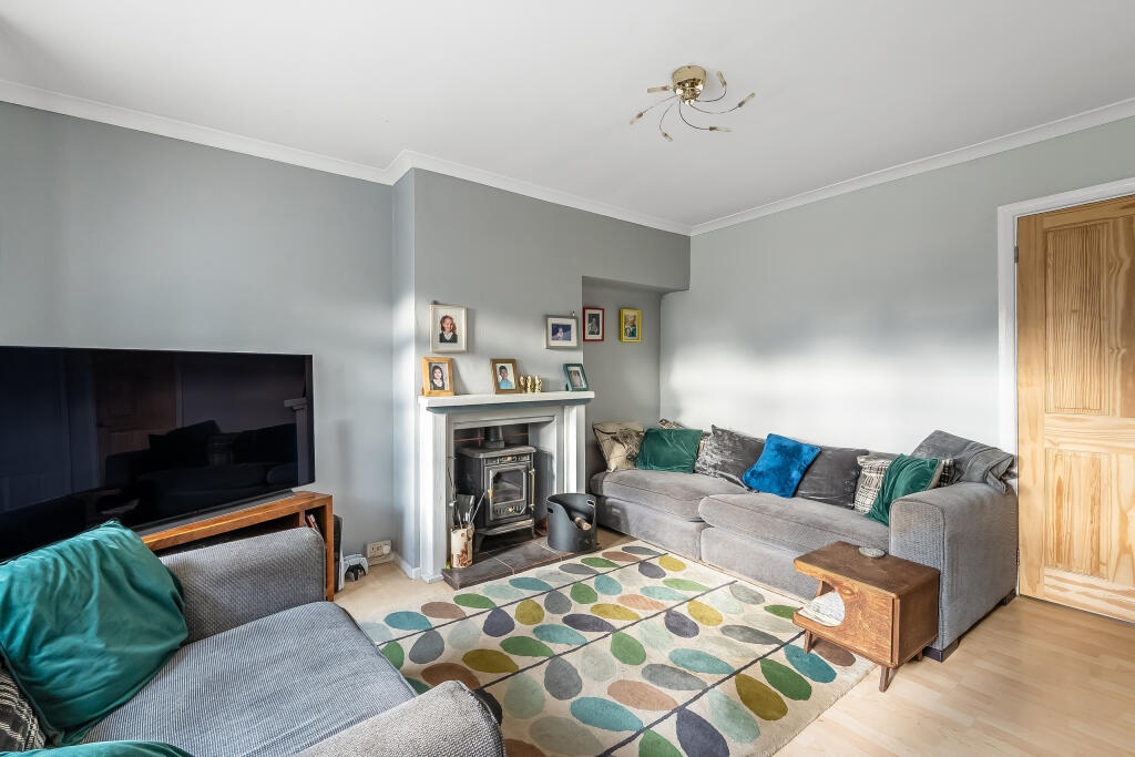 House in Redhill - View 4