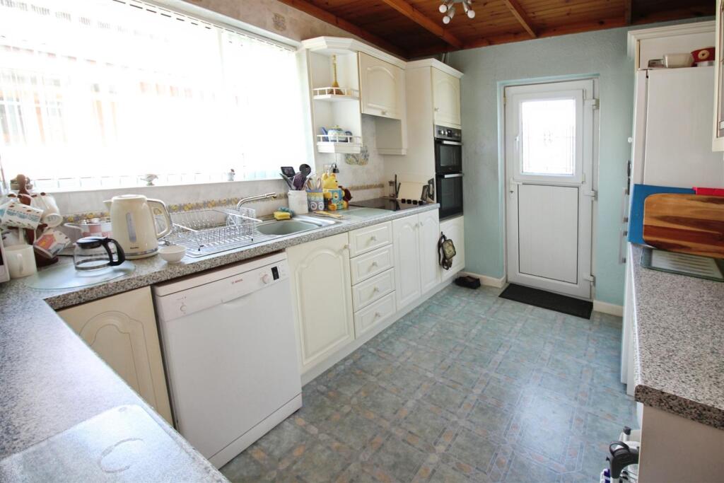 House in Leeds - View 4