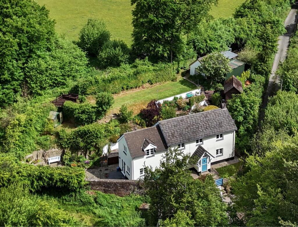 Main image of property: Exton
