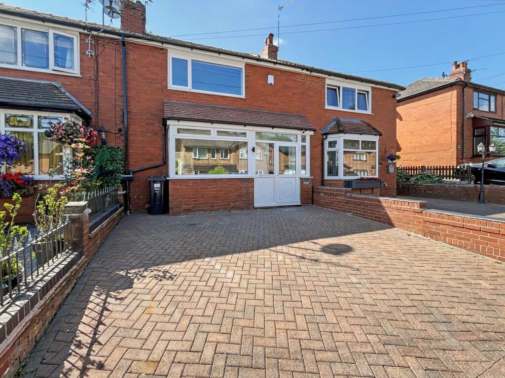 Main image of property: Simister Lane, Prestwich, M25