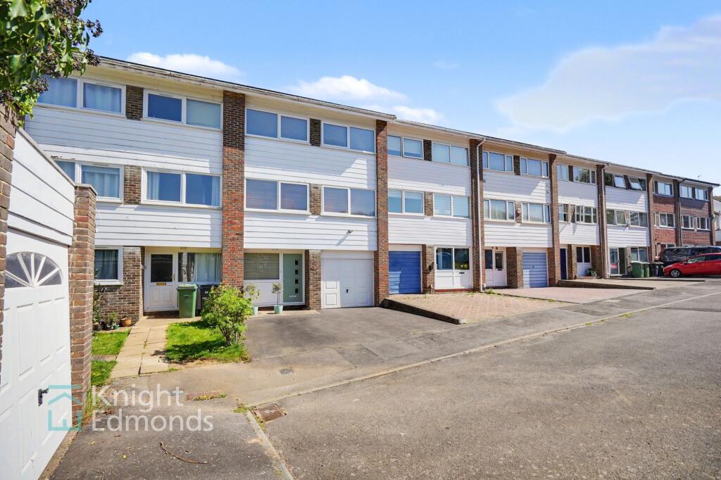 Main image of property: Becksbourne Close, Penenden Heath, ME14